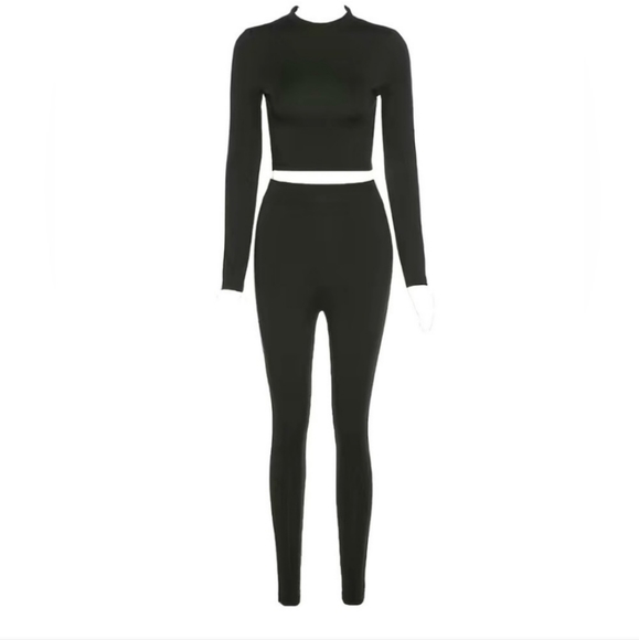 Women’s black Crop long sleeve 2 piece set - Picture 11 of 11
